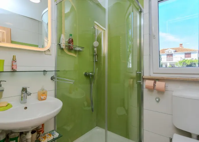 2 Bedroom Amazing In * נין