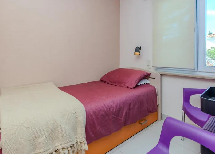 2 Bedroom Amazing In * נין