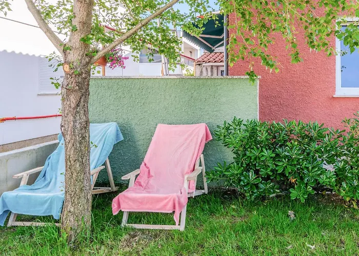 2 Bedroom Amazing In נין