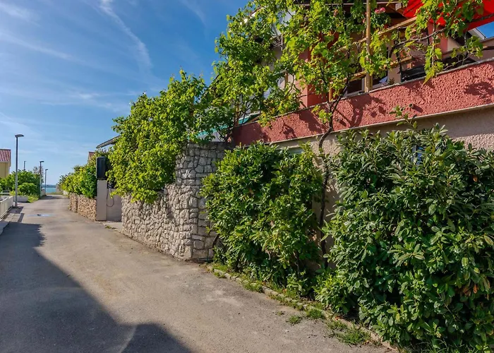 2 Bedroom Amazing In *